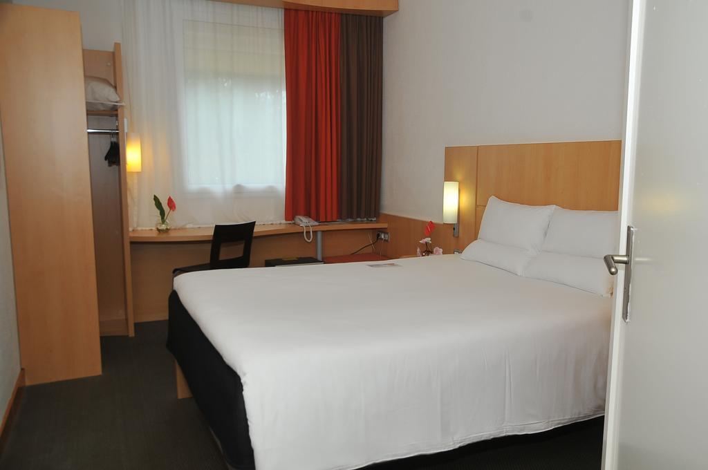 Ibis Cotonou Hotel Kültér fotó